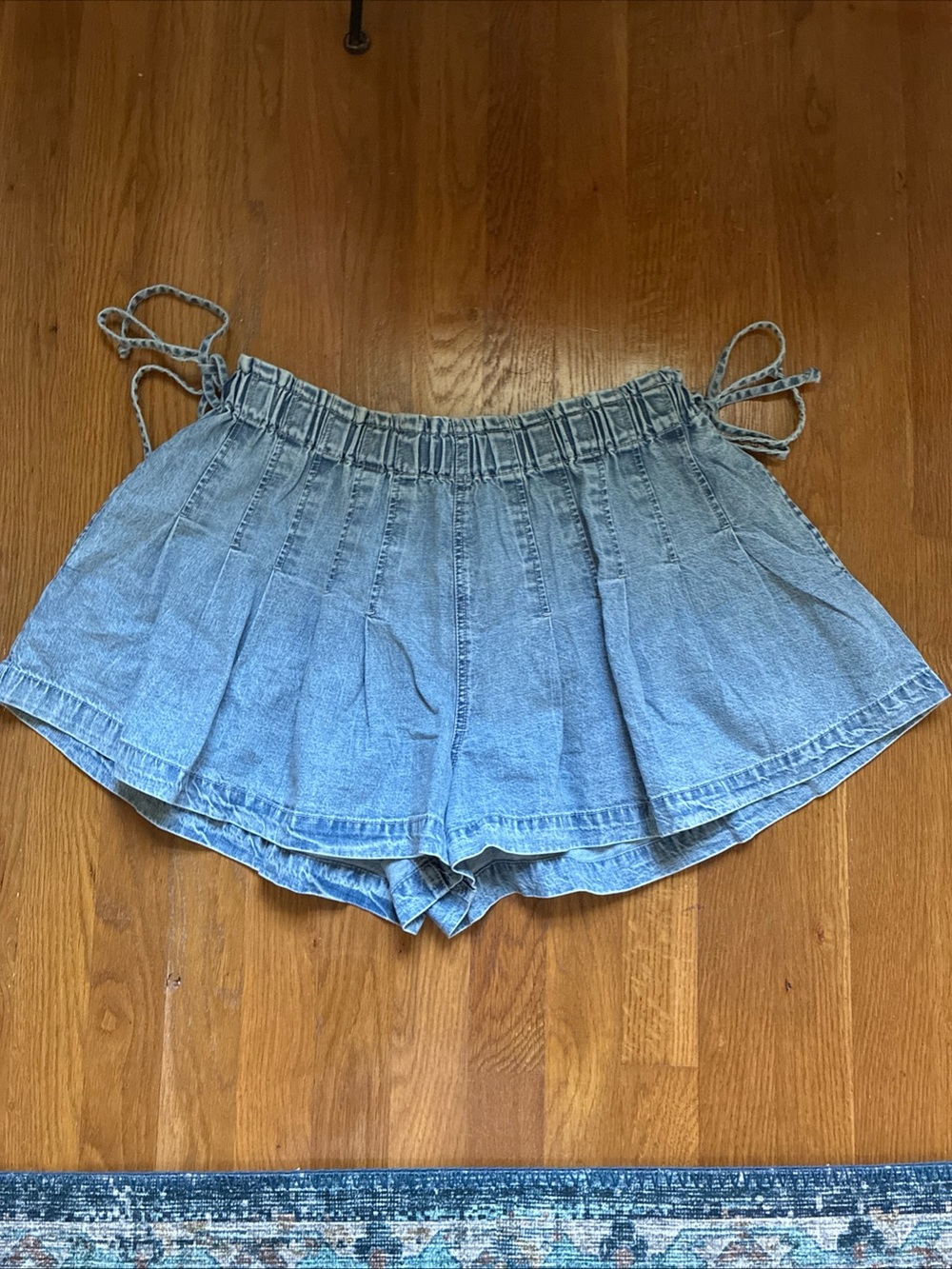 We The Free Croquet Shorties sky blue size S NWT - Picture 3 of 5